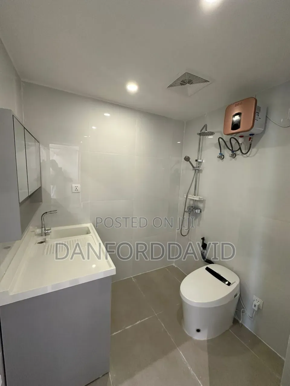 Furnished 2bdrm Apartment in Kahwa Real Estate, Masaki for rent