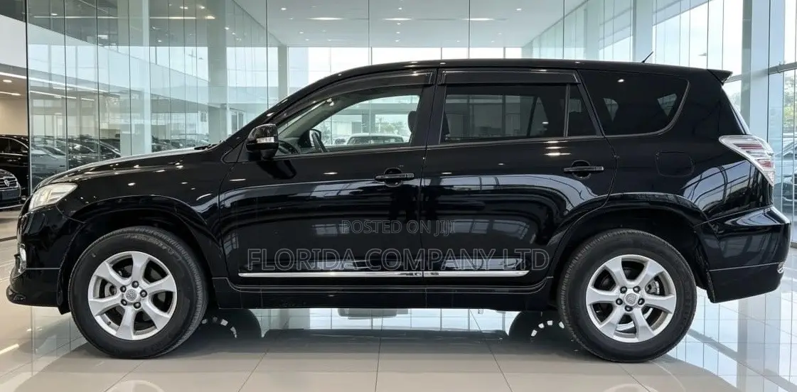 Toyota Vanguard 2013 Black