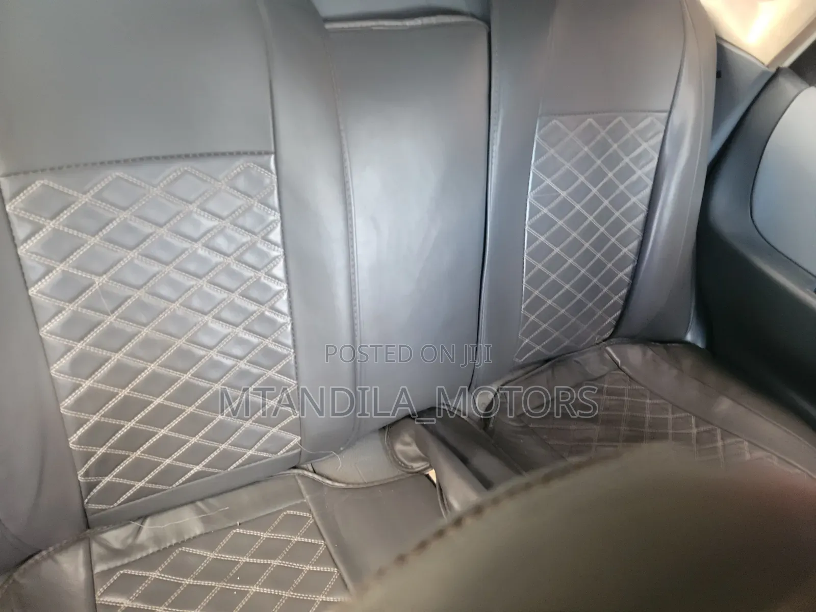 Toyota Duet 2004 White
