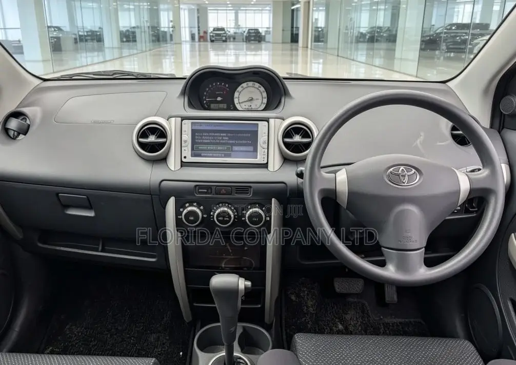 Toyota IST 2003 Blue