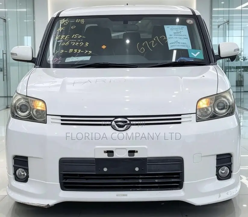 Toyota Corolla Rumion 2008 White