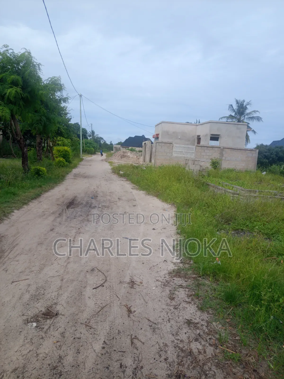 8bdrm House in Bomba Mbili Roma, Ilala for sale
