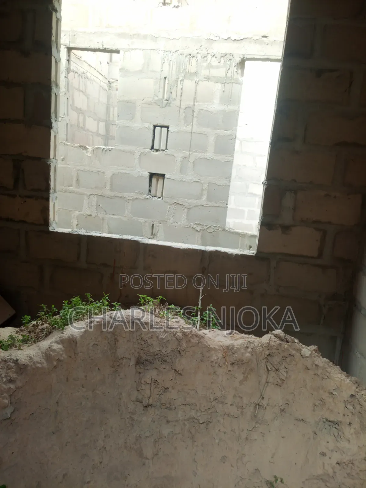 8bdrm House in Bomba Mbili Roma, Ilala for sale
