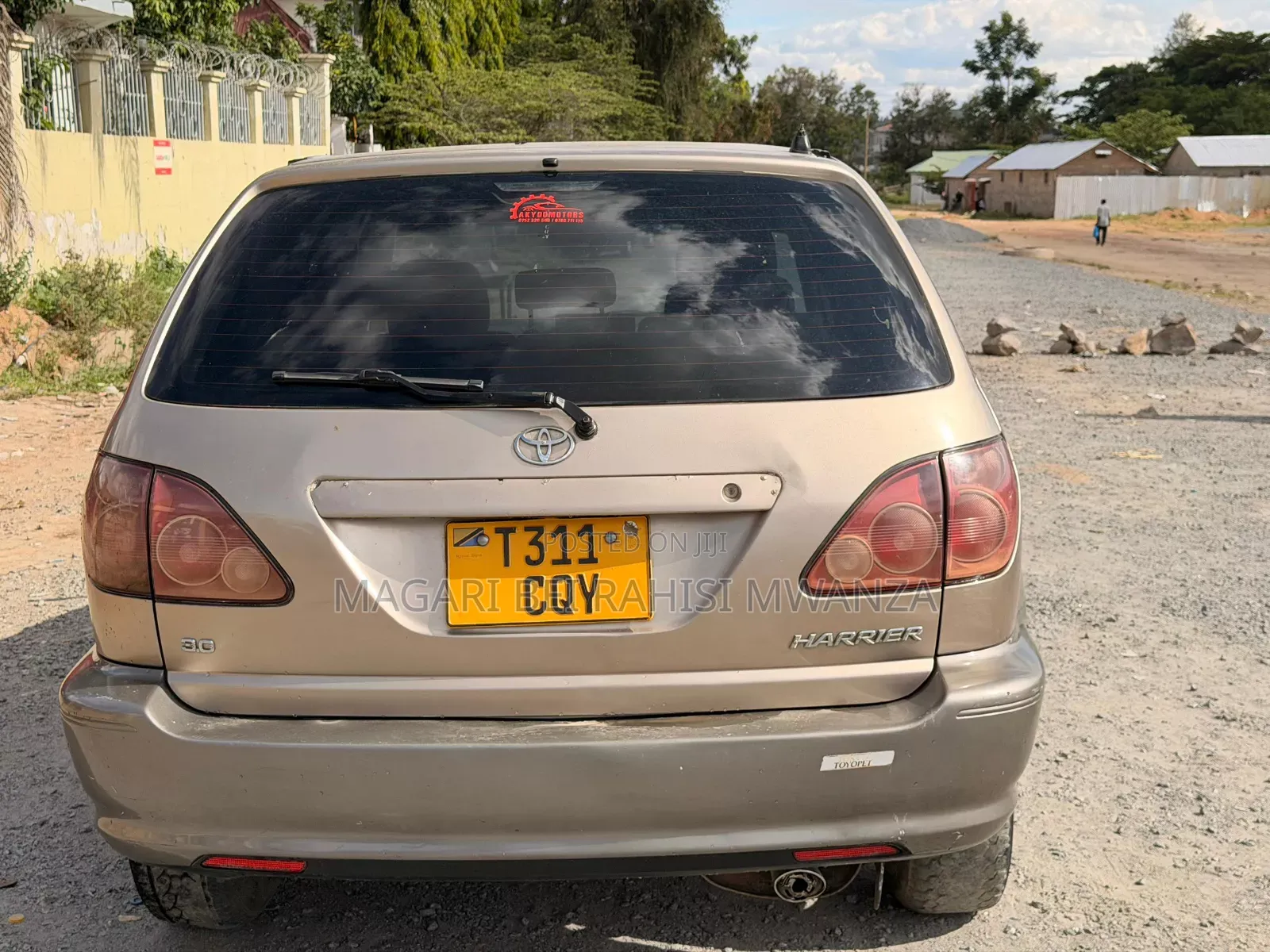 Toyota Harrier 2.4 4WD 2004 Gold