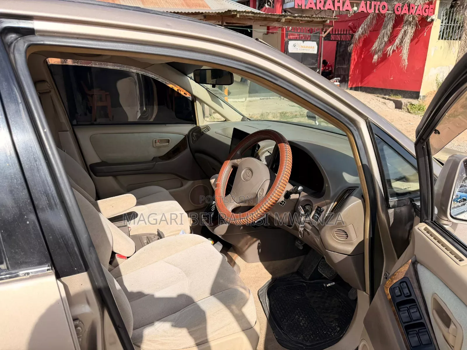 Toyota Harrier 2.4 4WD 2004 Gold