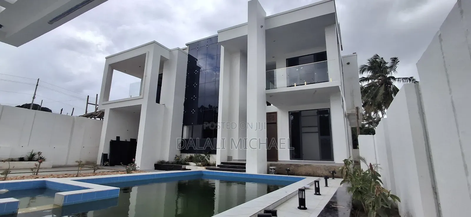 4bdrm House in Goba for sale