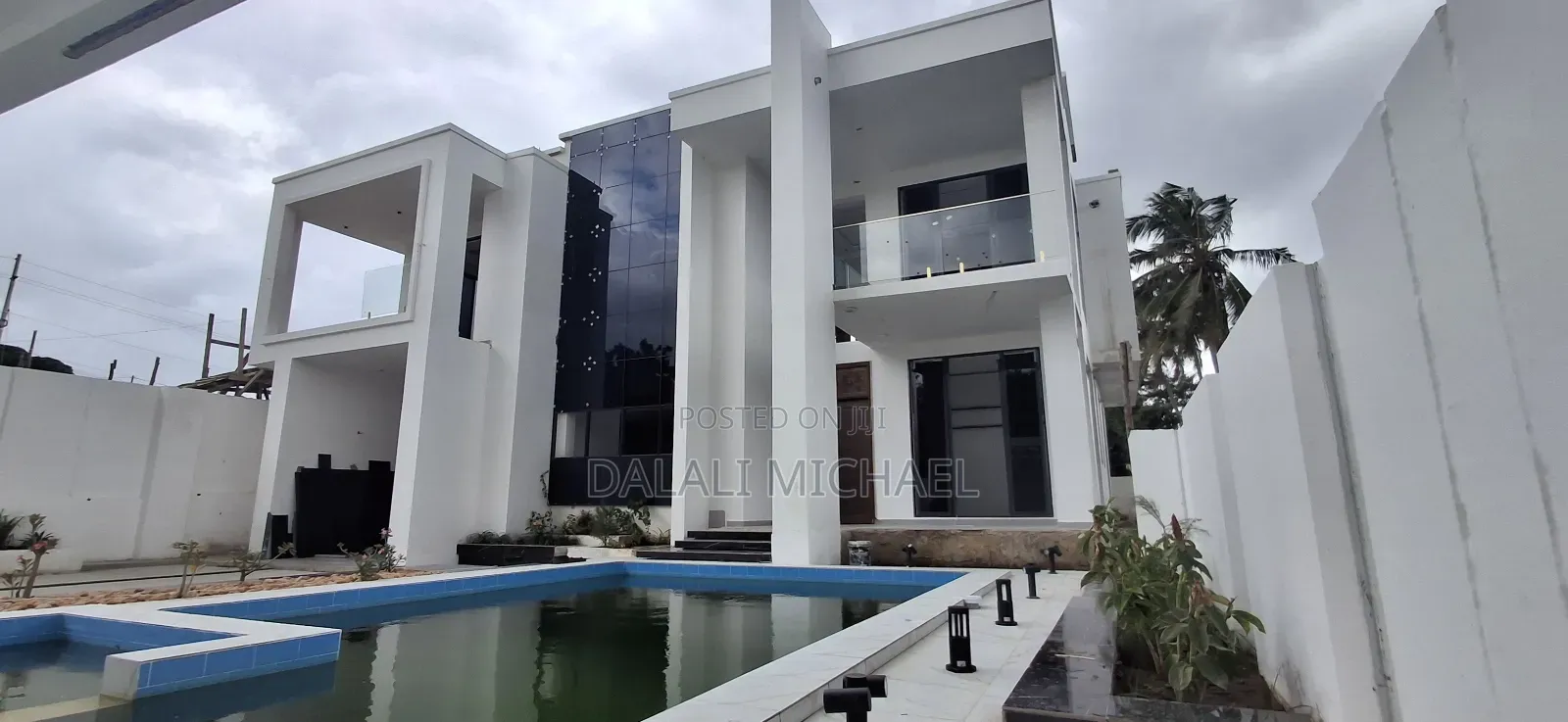 4bdrm House in Goba for sale