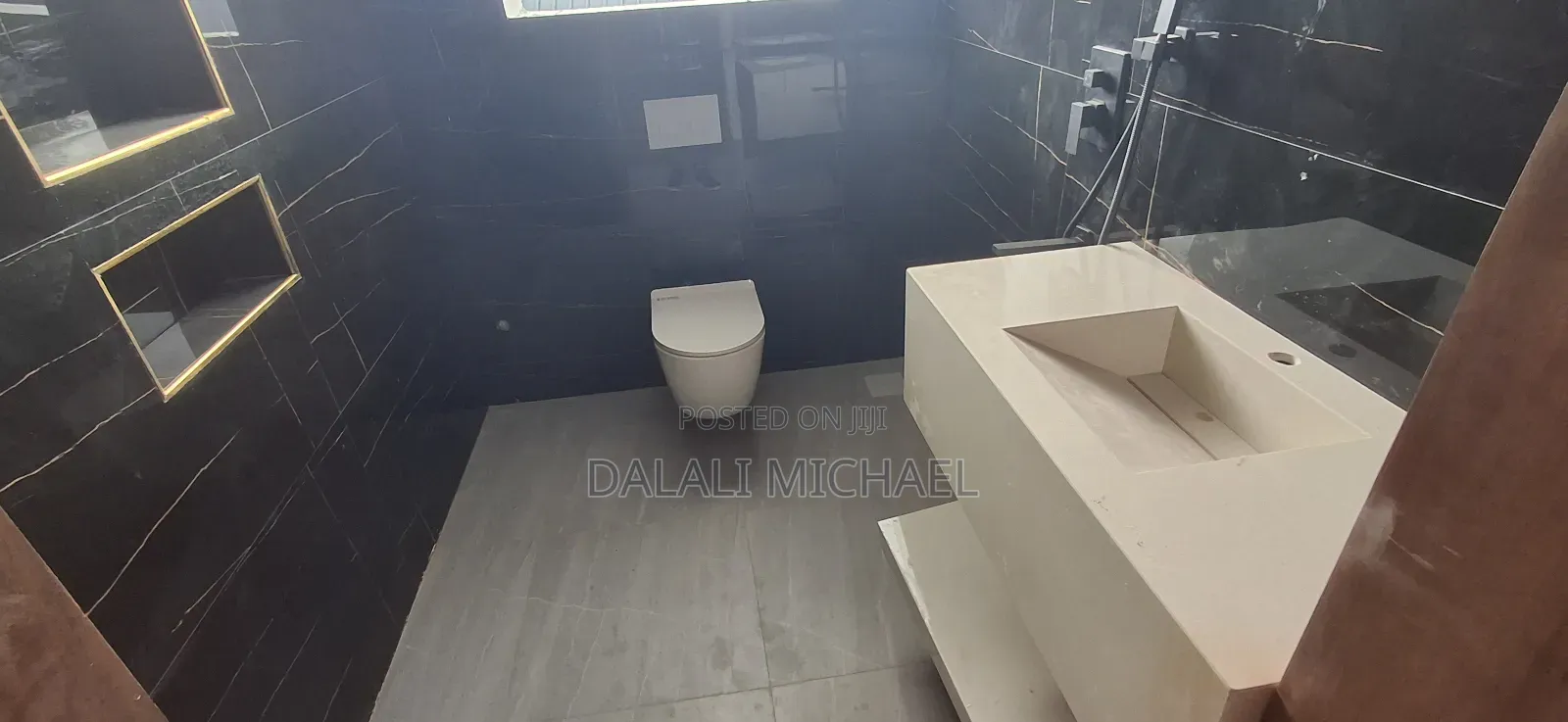 4bdrm House in Goba for sale