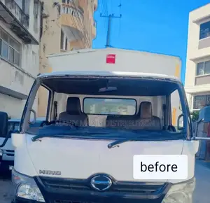 Windscreen (Kioo Cha Gari)