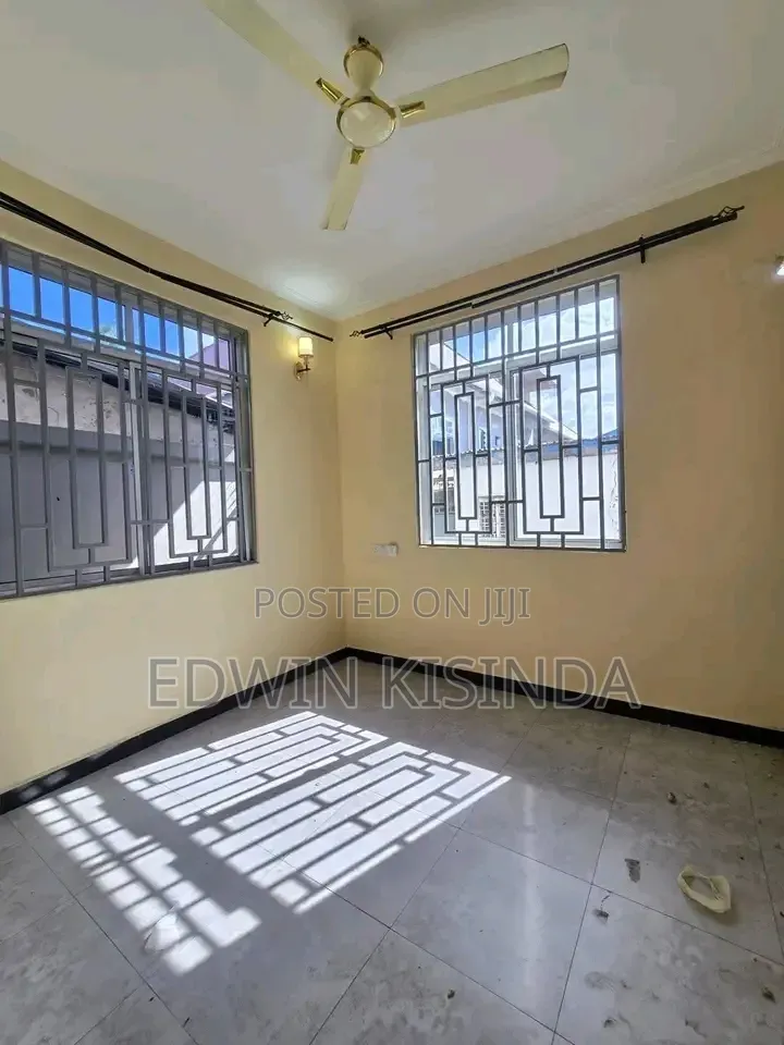1bdrm Apartment in Makumbusho, Kinondoni for rent