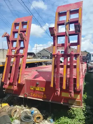 New Lowbed Treila