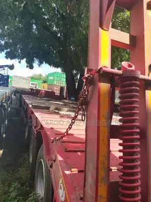 New Lowbed Treila