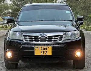 Subaru Forester 2011 Black