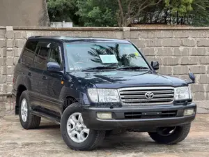 Toyota Land Cruiser 2004 Blue