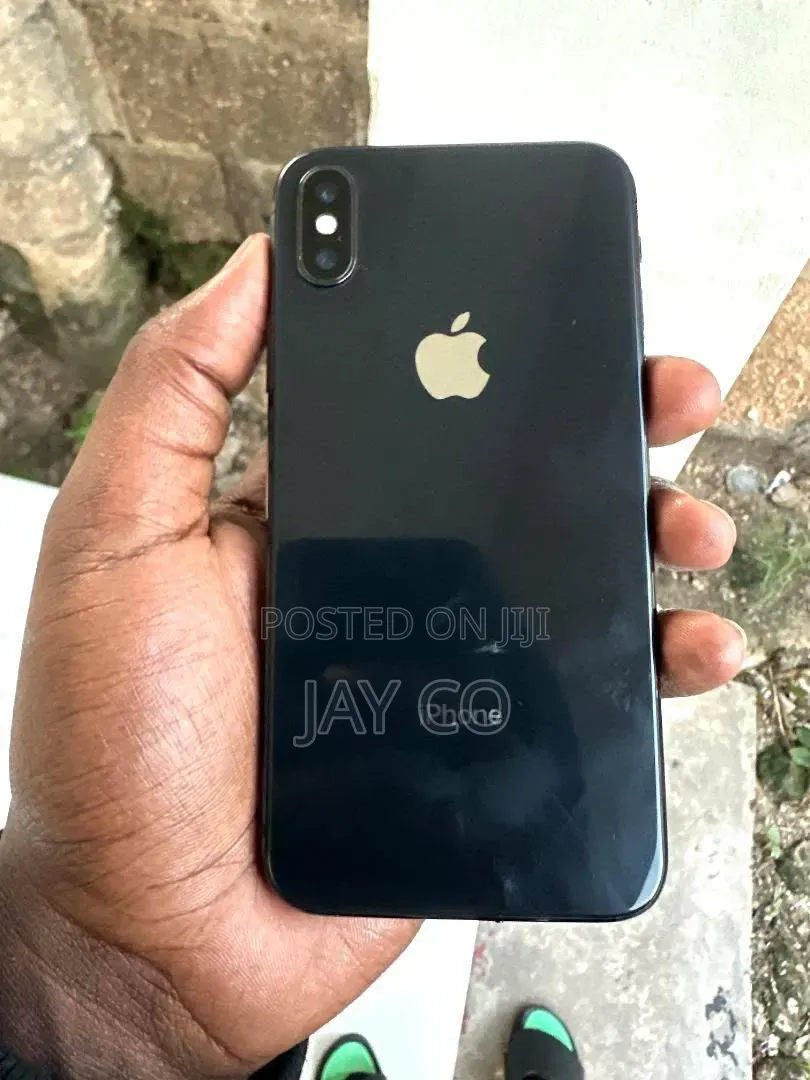 Apple iPhone X 64 GB Black