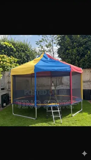Trampoline With Safety Enclosure Roof Canopy
