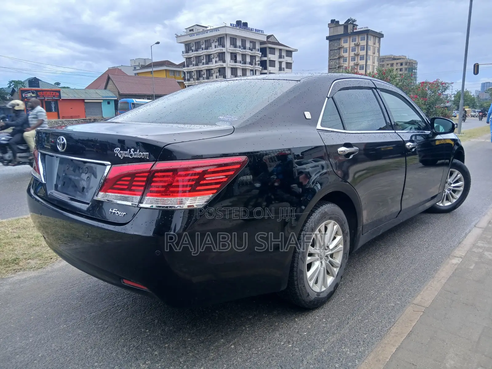 Toyota Crown 2014 Black