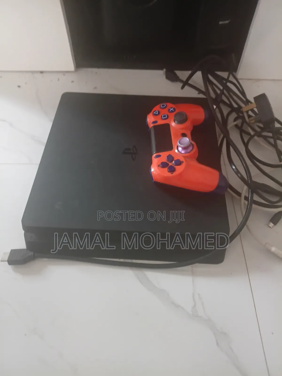 Nauza Playstation 4 Slim 5 Games Na Controler