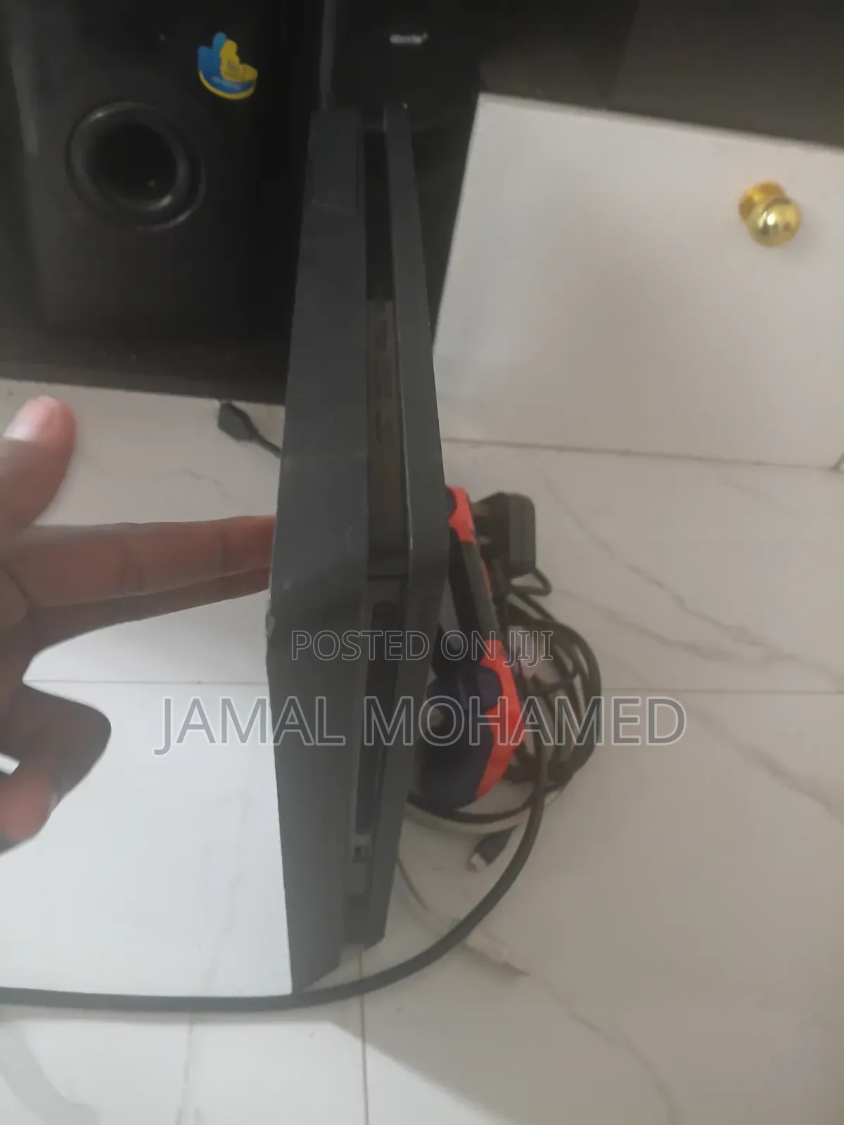 Nauza Playstation 4 Slim 5 Games Na Controler