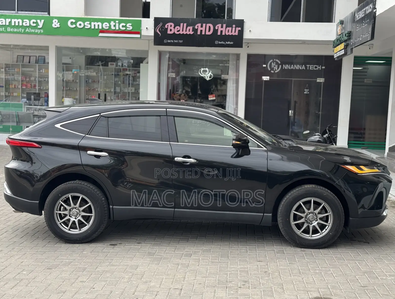 Toyota Harrier 2021 Black