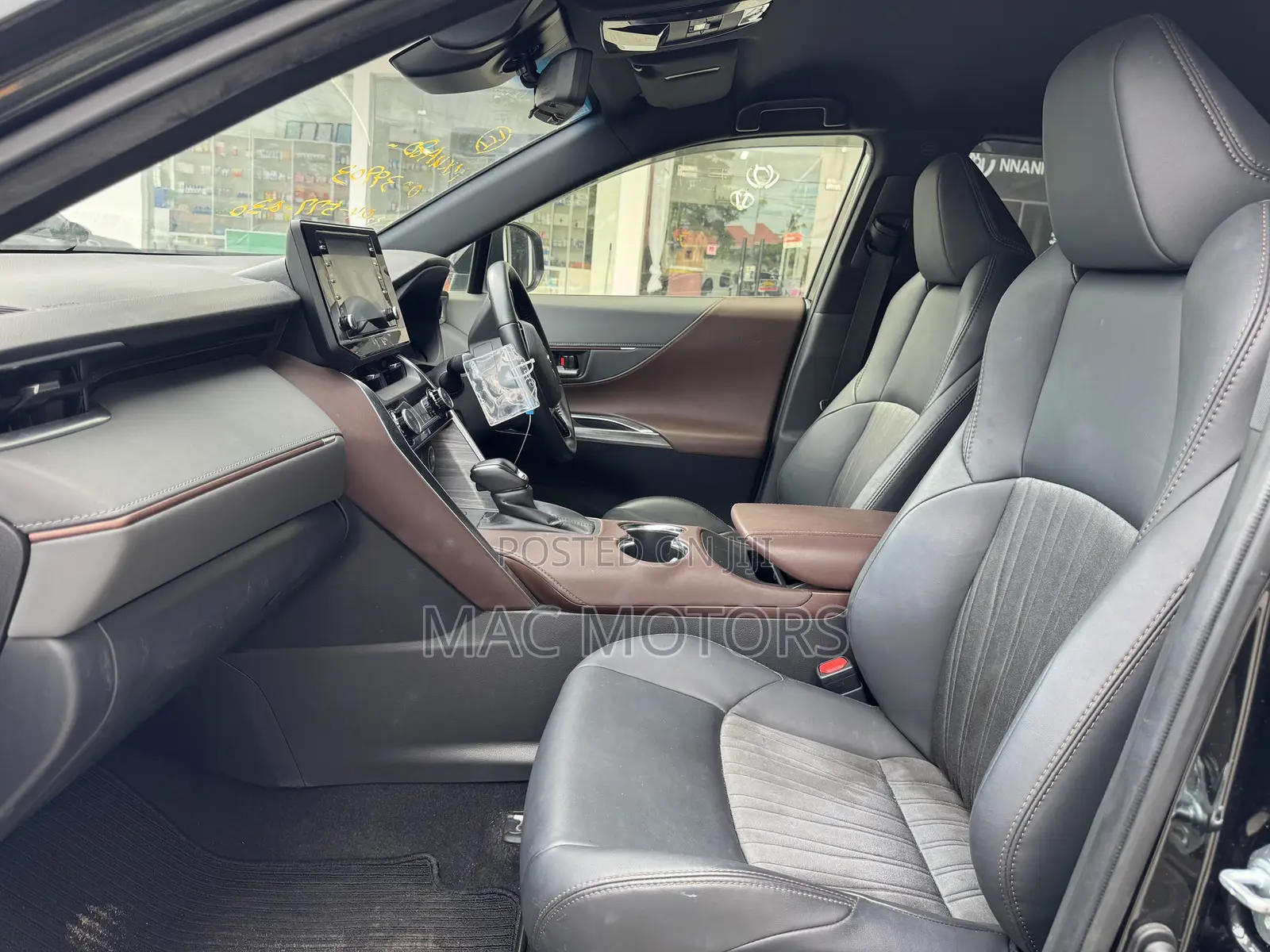 Toyota Harrier 2021 Black