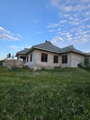3bdrm House in Patricks Real Estate, Goba for sale