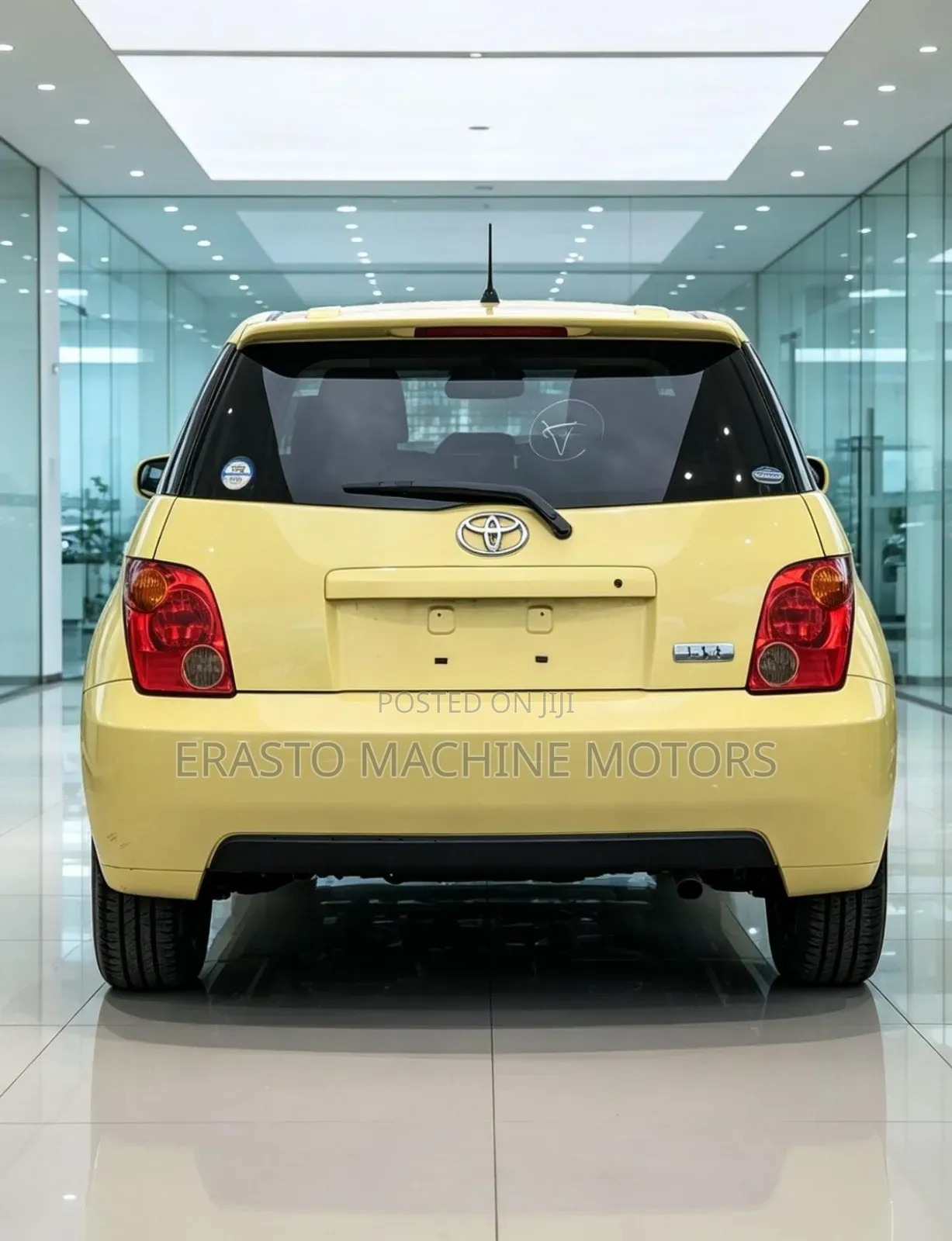 Toyota IST 2003 Yellow