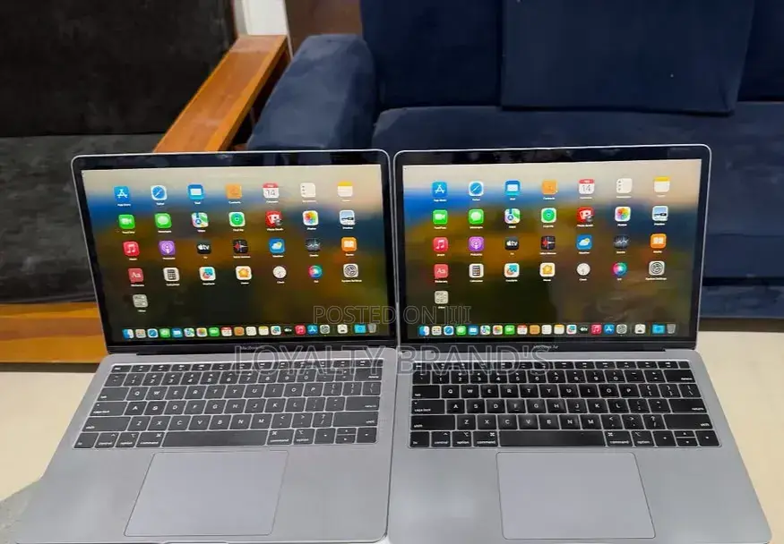 New Laptop Apple MacBook Air 2019 16GB Intel Core i7 SSD 256GB
