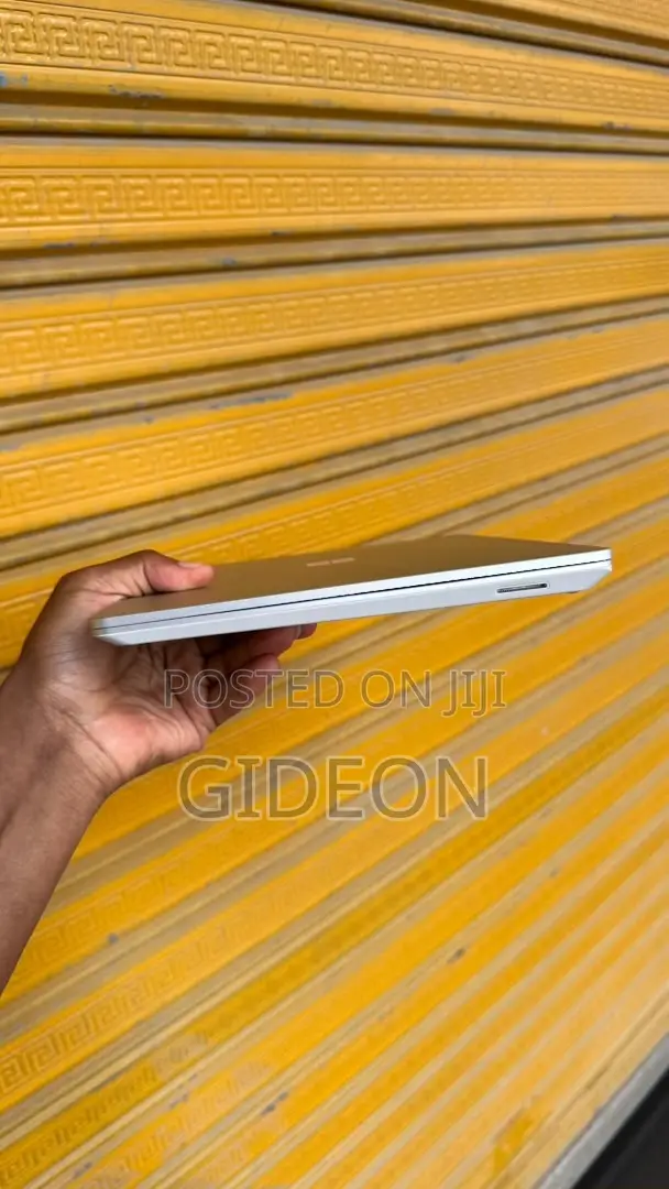 Laptop Microsoft Surface Go 8GB Intel Core i5 SSD 256GB
