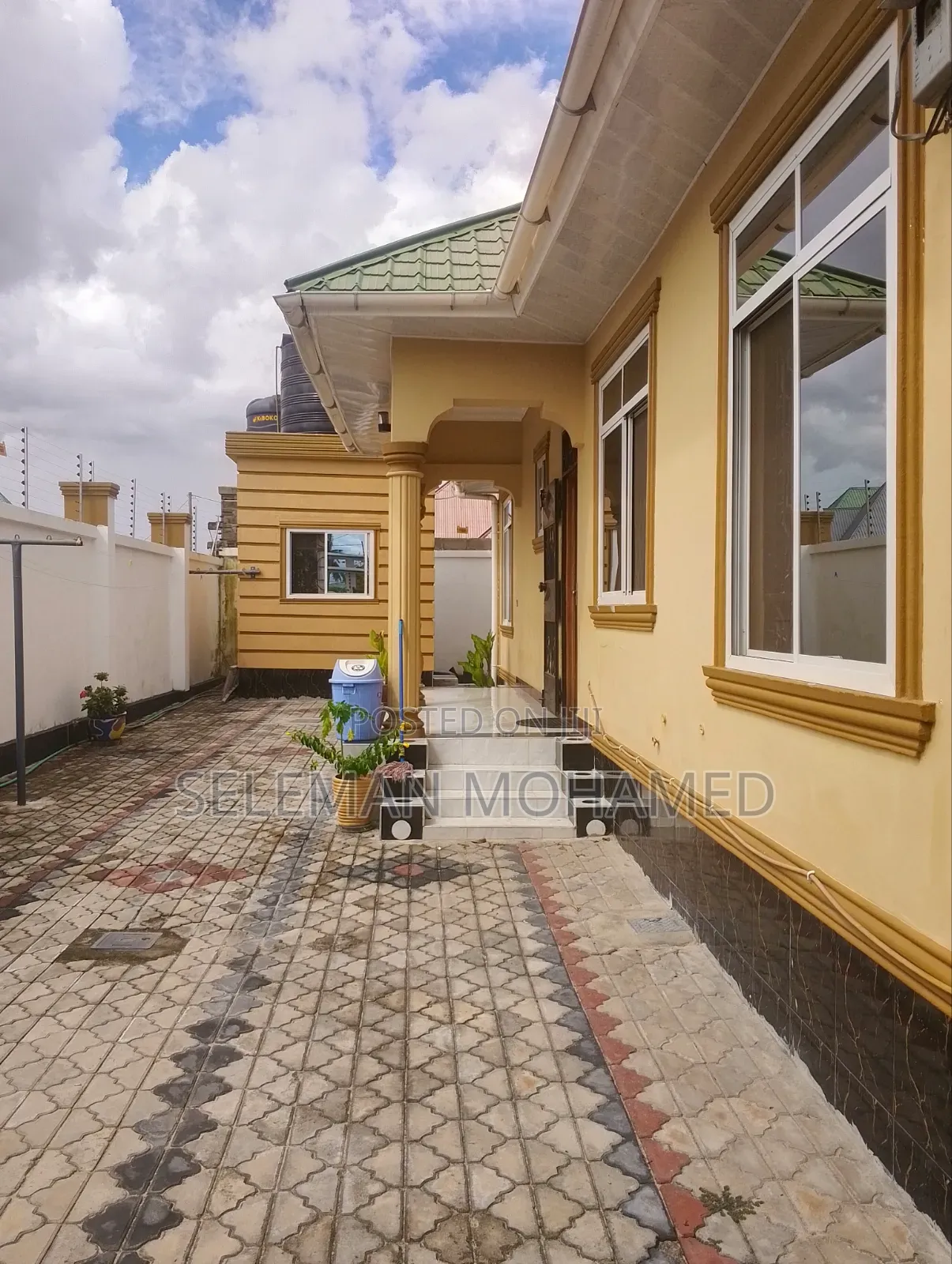 Furnished 4bdrm House in Biriani Real Estate, Chamazi for sale