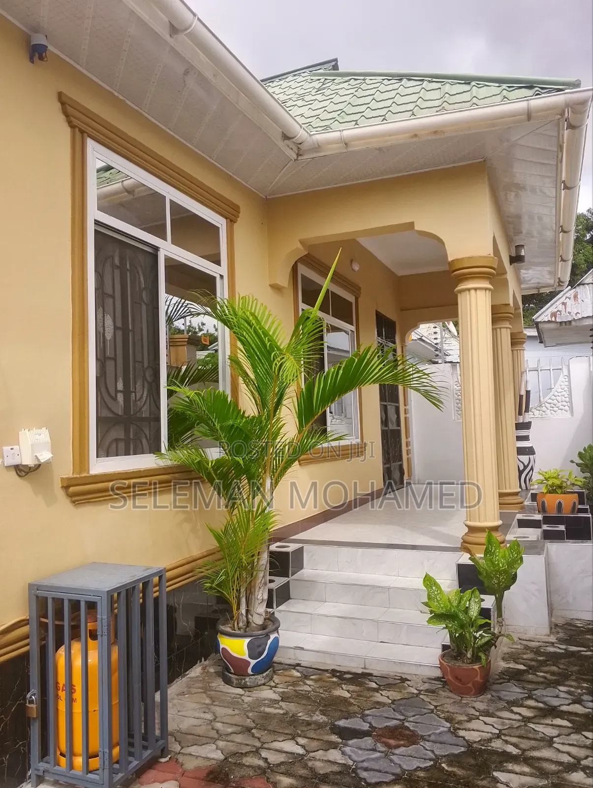 Furnished 4bdrm House in Biriani Real Estate, Chamazi for sale