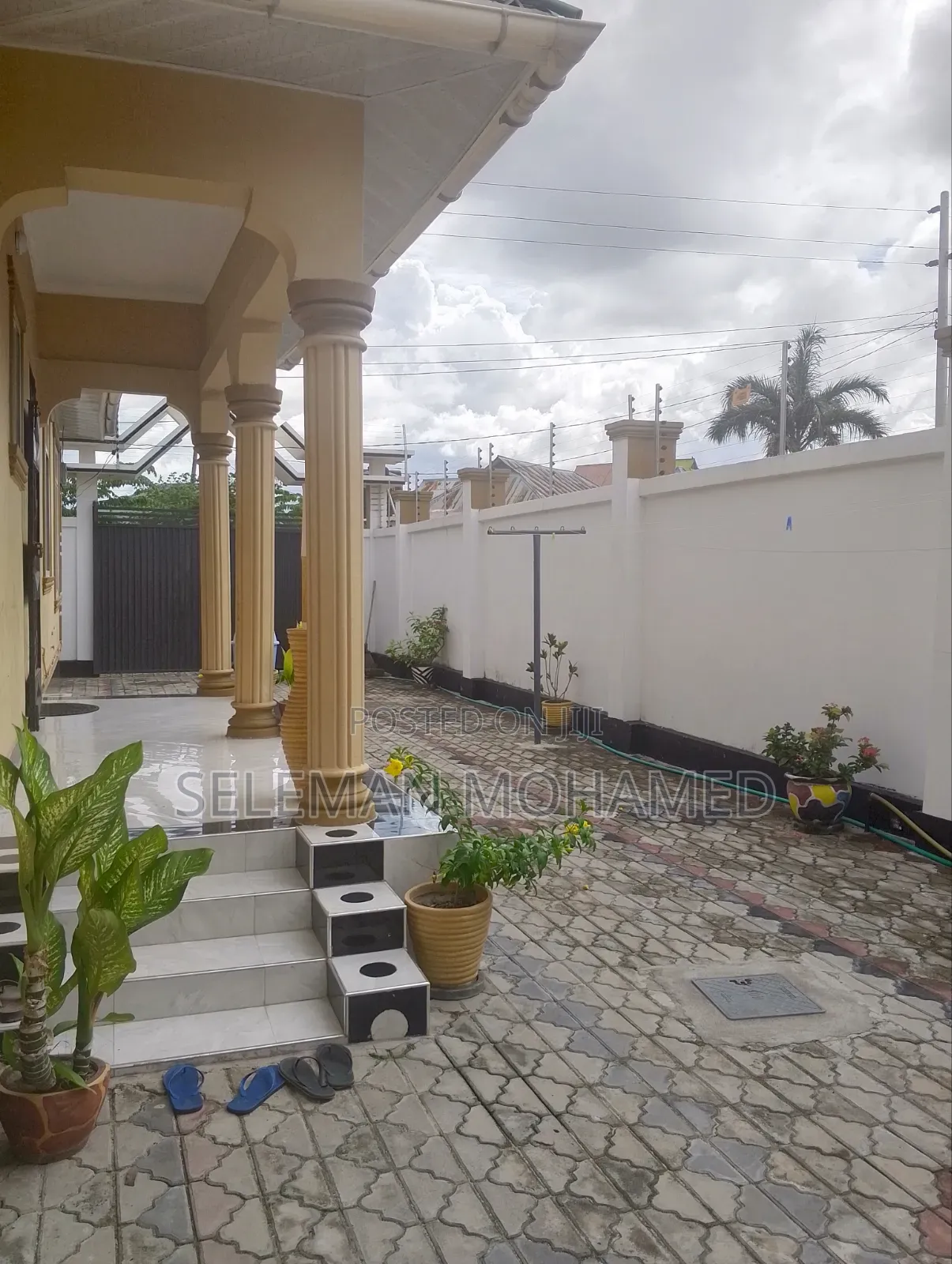 Furnished 4bdrm House in Biriani Real Estate, Chamazi for sale