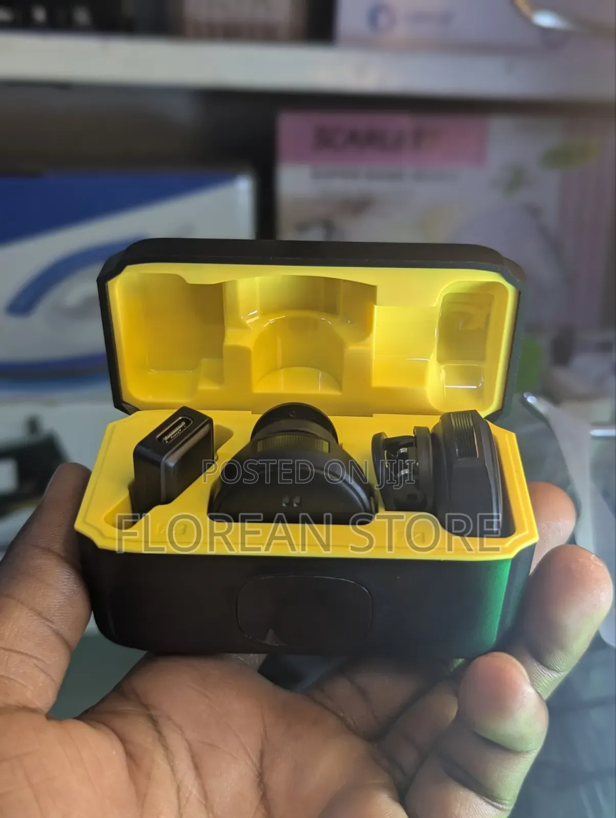 Wireless Microphone With Case