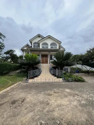 5bdrm House in Salasala, Mbezi Beach for sale