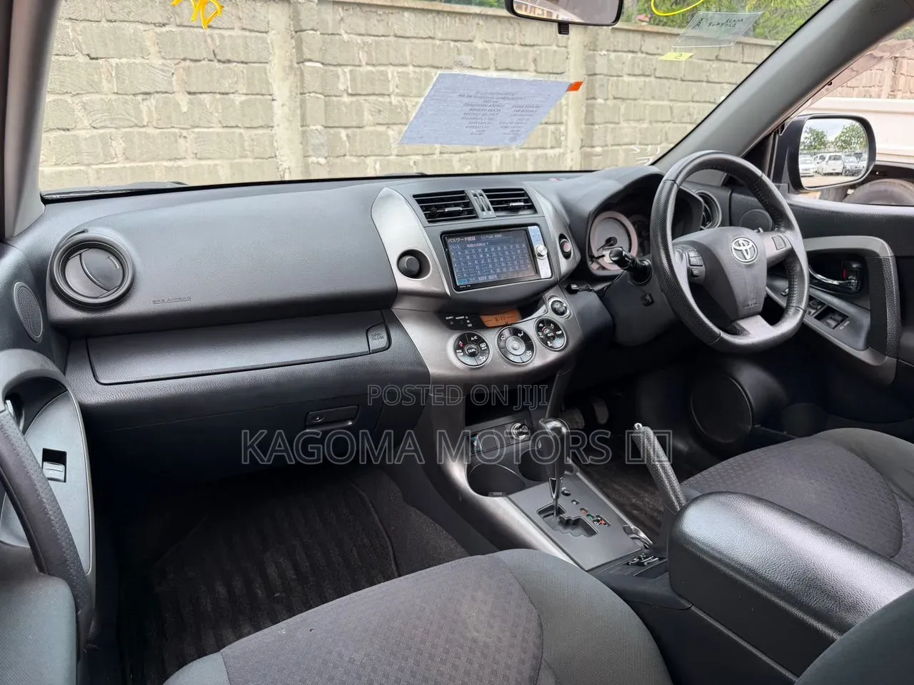 Toyota Vanguard 2011 Black