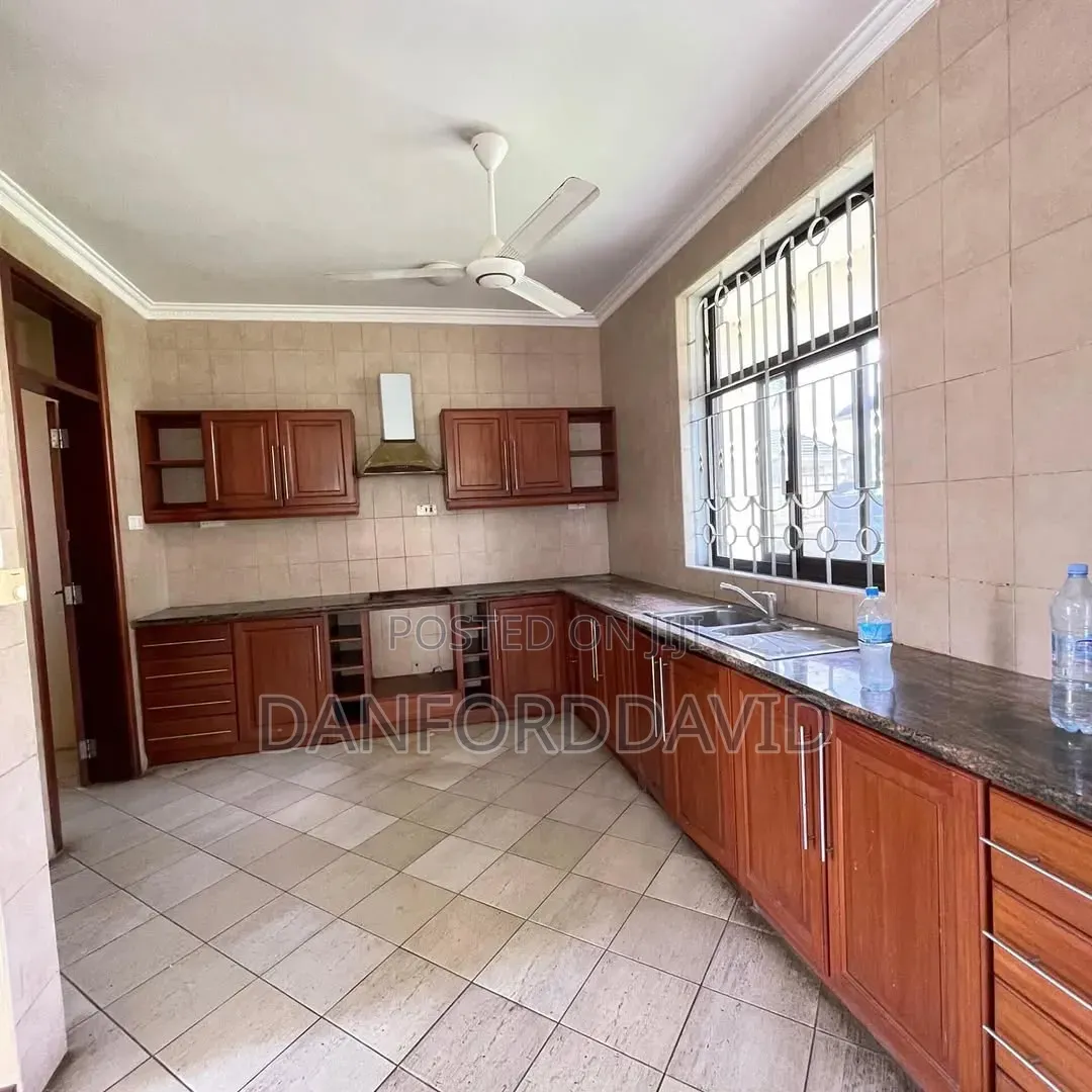 4bdrm House in Kahwa Real Estste, Mbezi Beach for rent