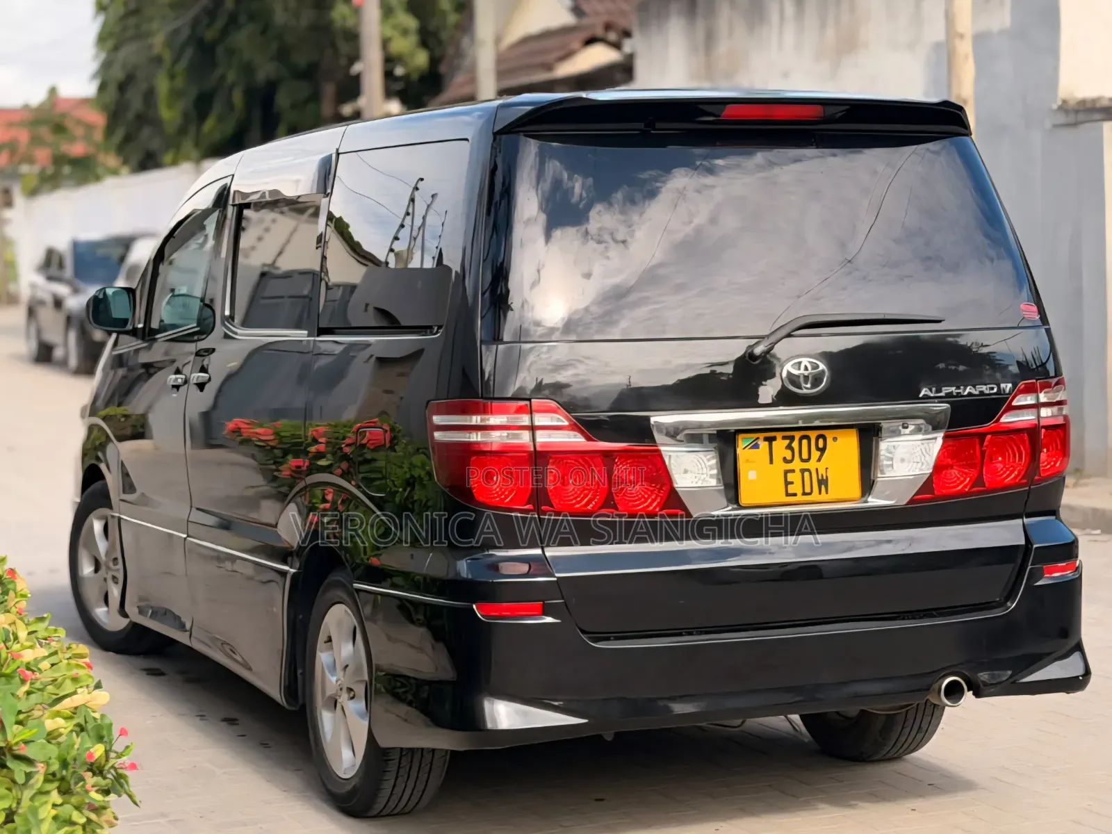 Toyota Alphard 2006 Black