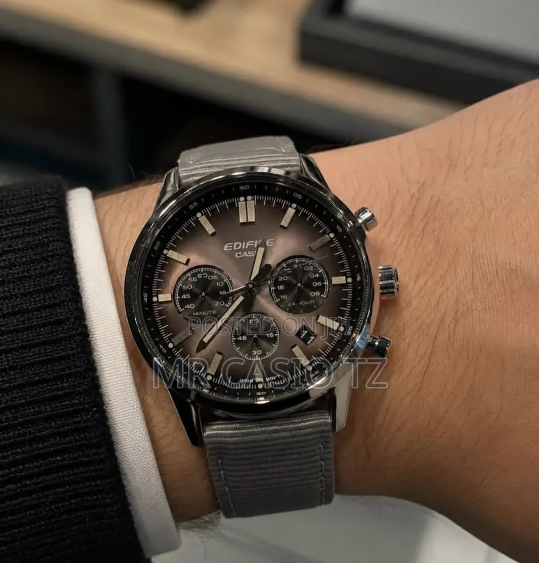 Casio Efr-575c-8a