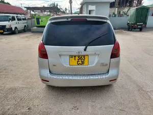 Toyota Corolla Spacio 2005 Silver