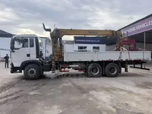 8-Ton Howo Chassis Truck Crane