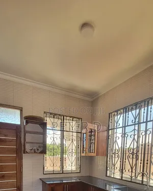 3bdrm House in Goba for sale