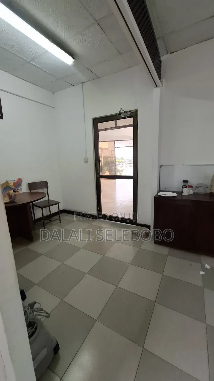 Privatte Office at Mbez Beach Tankibovu
