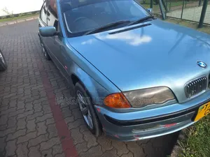 BMW 318i 2000 Gray