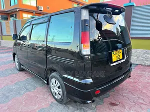 Toyota Noah 2001 Black