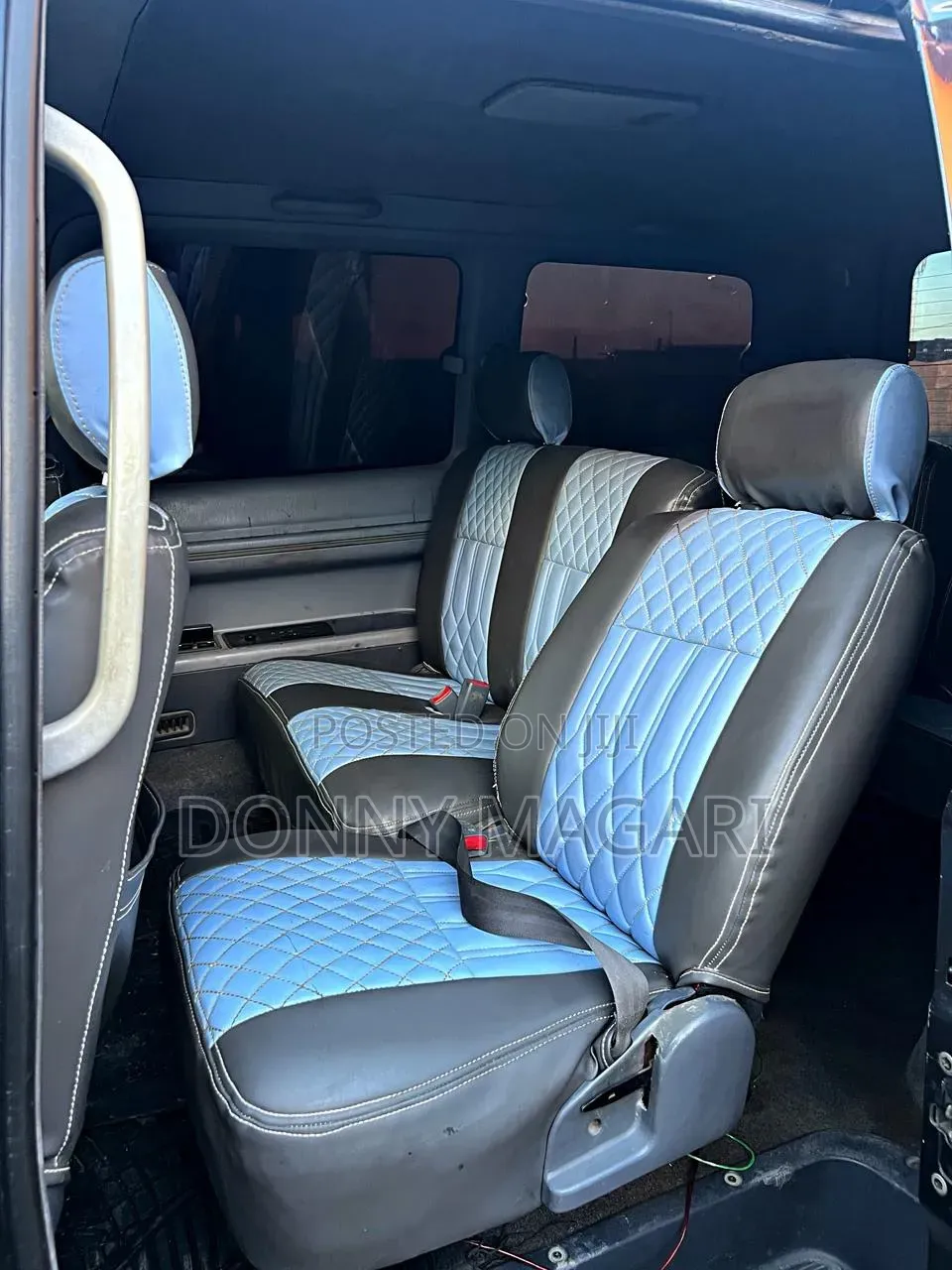 Toyota Noah 2001 Black