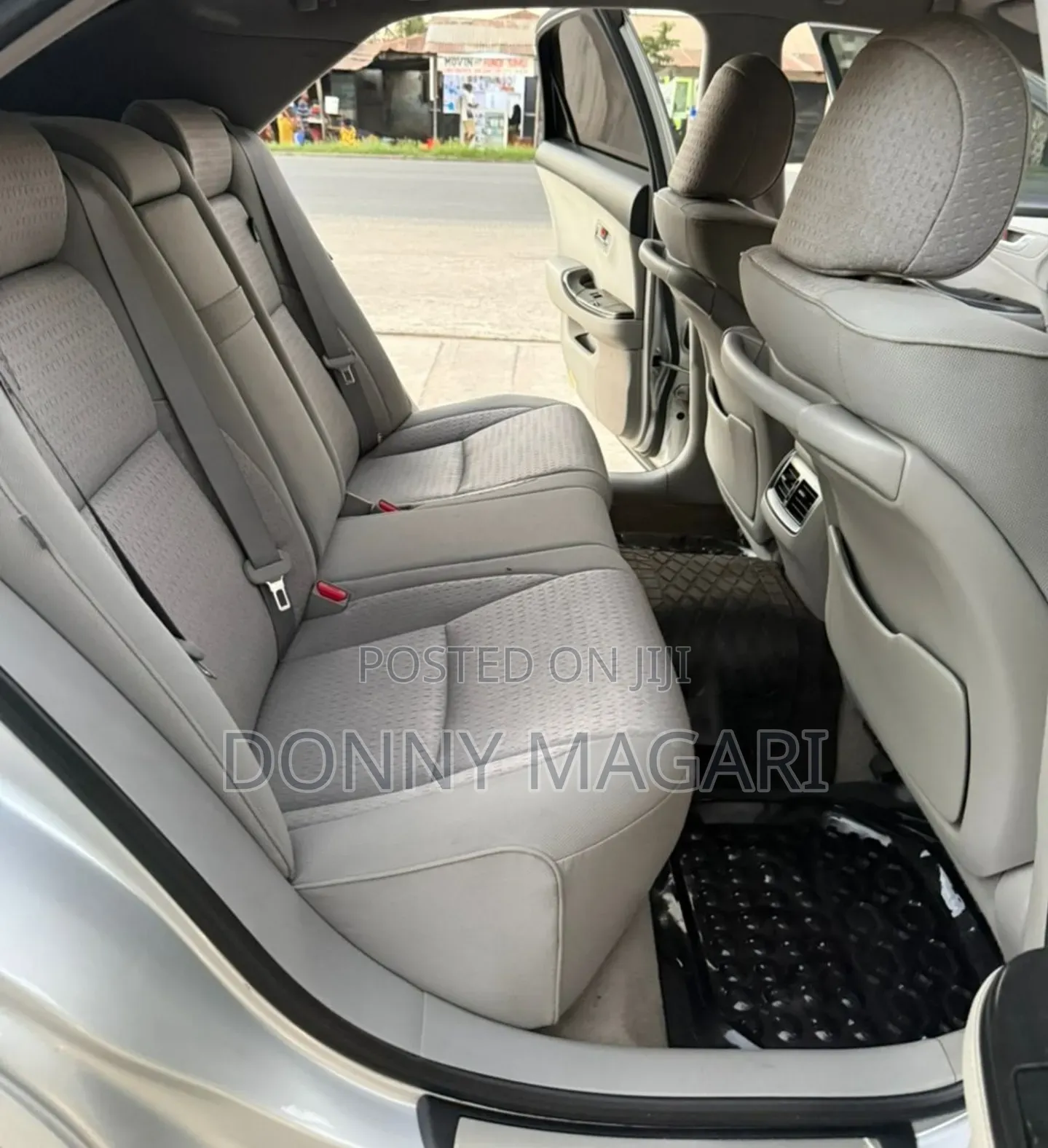 Toyota Crown 2008 Silver