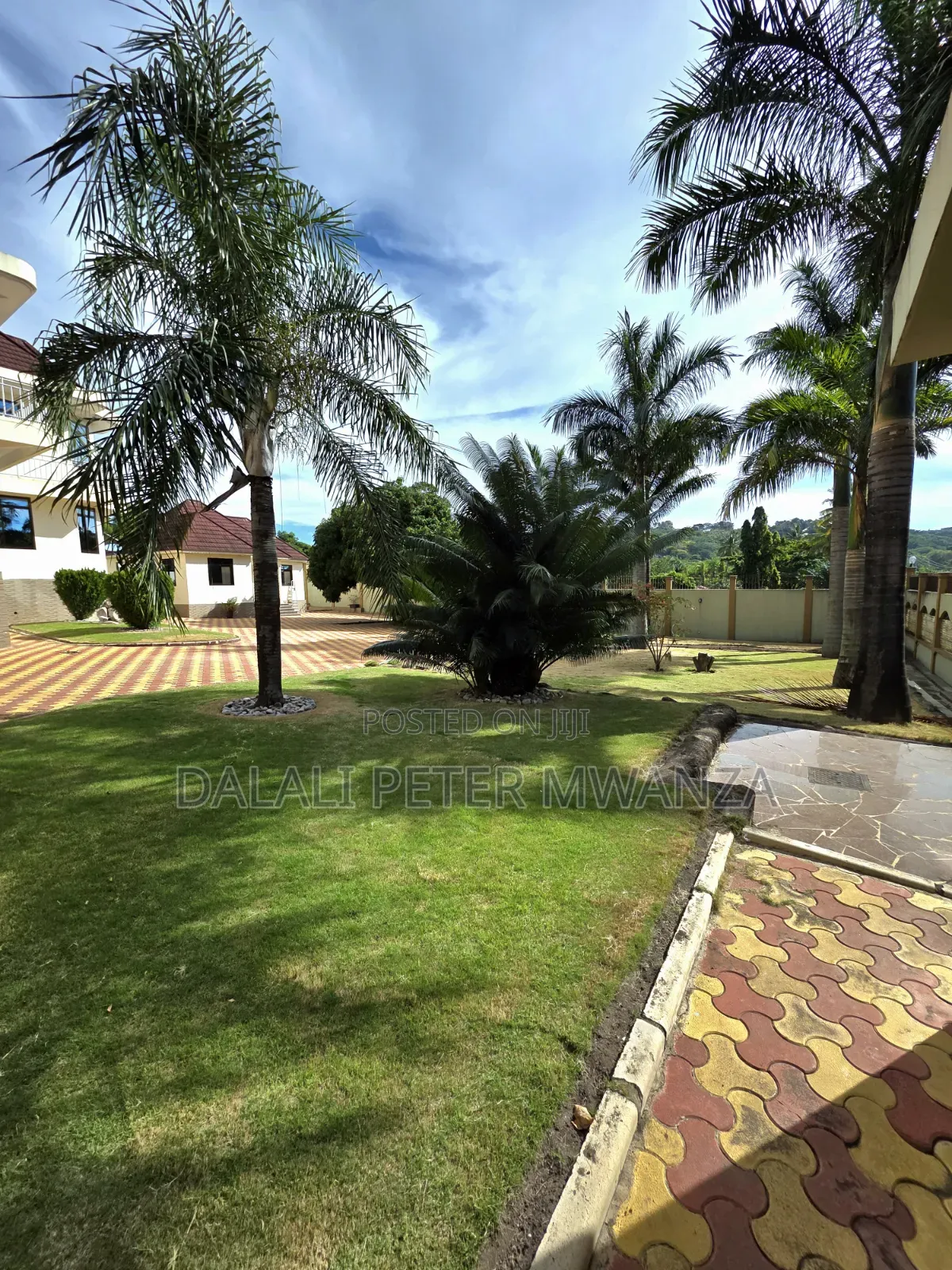 5bdrm Apartment in Rock City, Ilemela Ward for sale