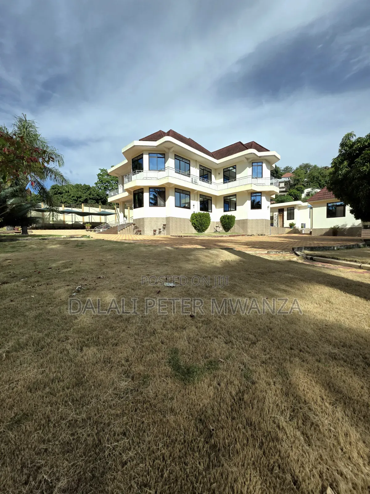 5bdrm Apartment in Rock City, Ilemela Ward for sale