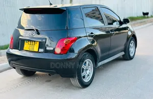 Toyota IST 2003 Black