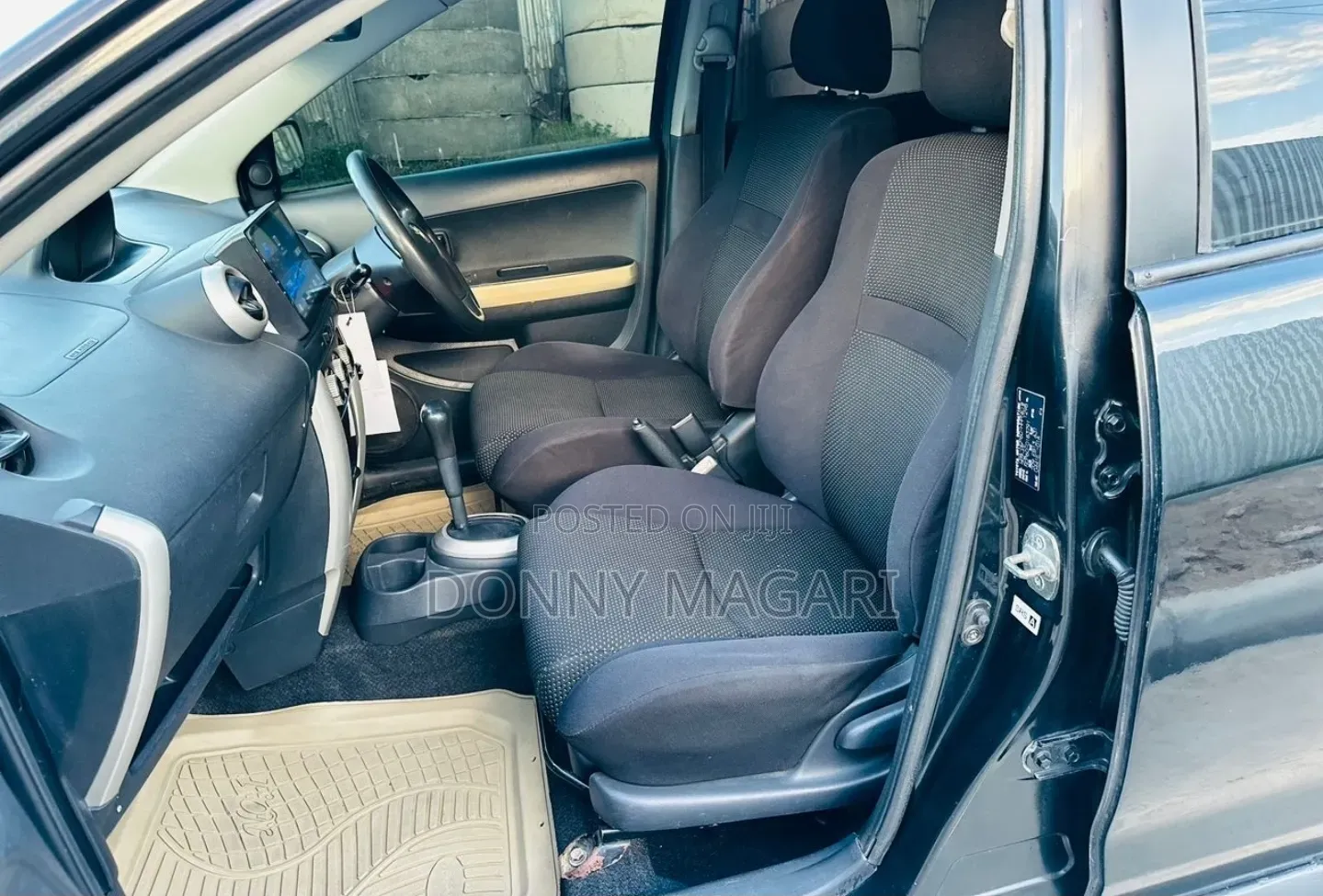 Toyota IST 2003 Black